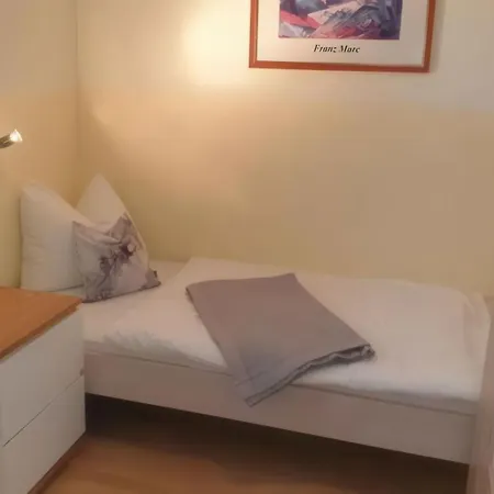 Zum Muehlenkamp, App 5 *